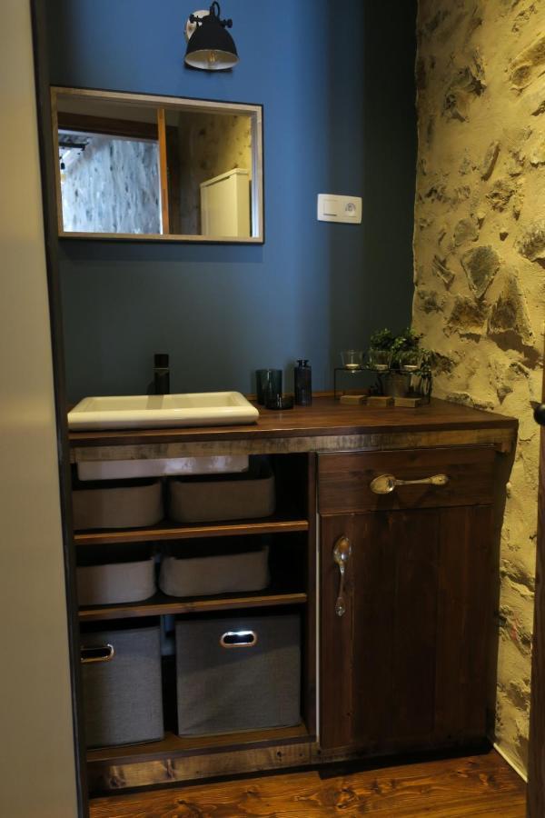 L'Atelier - Gite Urbain Chaleureux Saint-Hubert Exterior foto